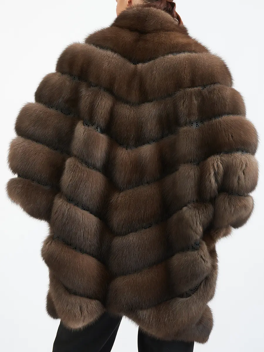 Пончо из меха соболя