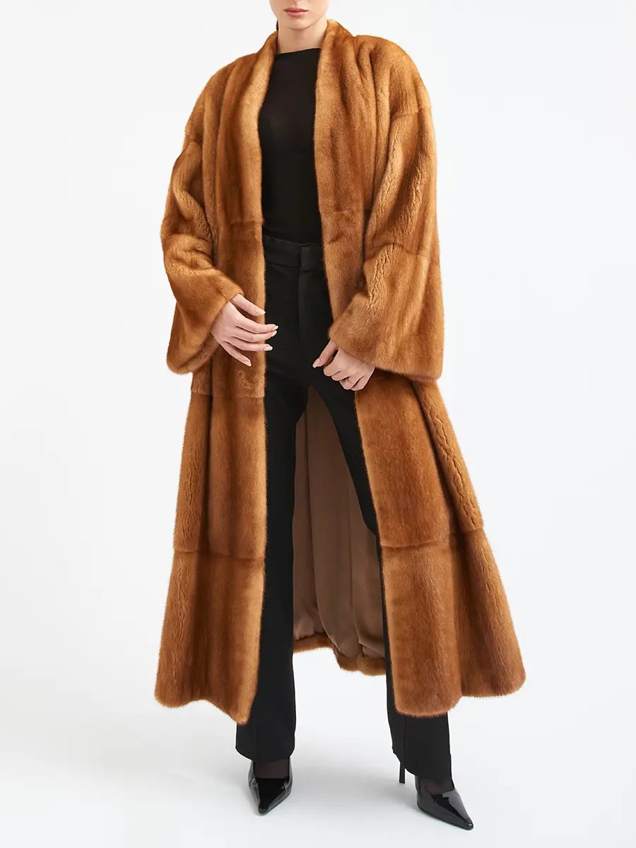 Шуба из меха норки