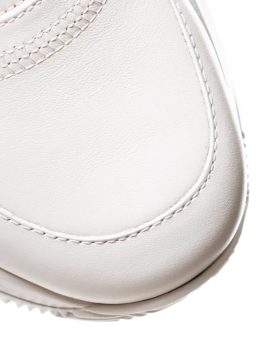 Кроссовки кожаные