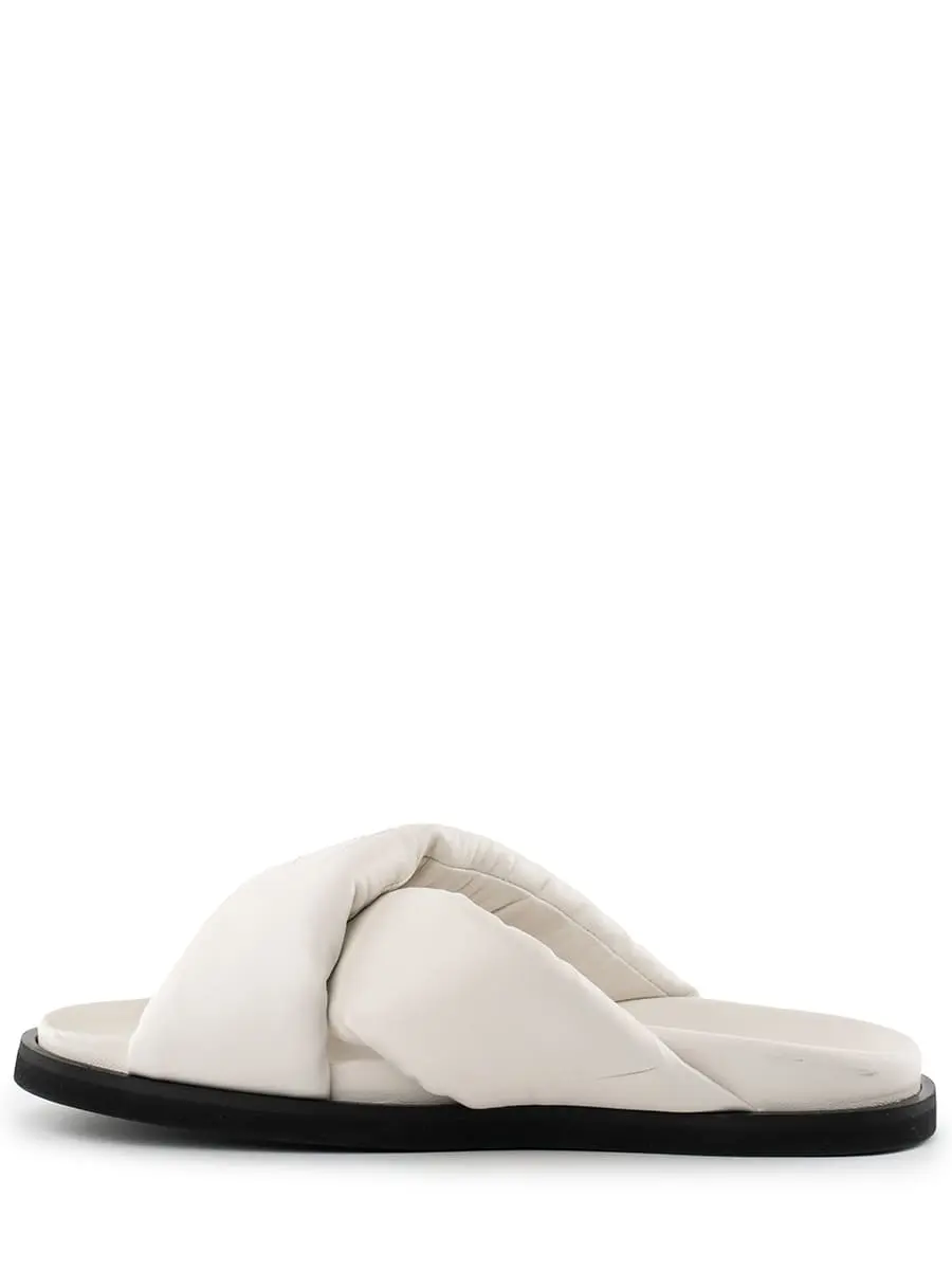 Шлепанцы кожаные