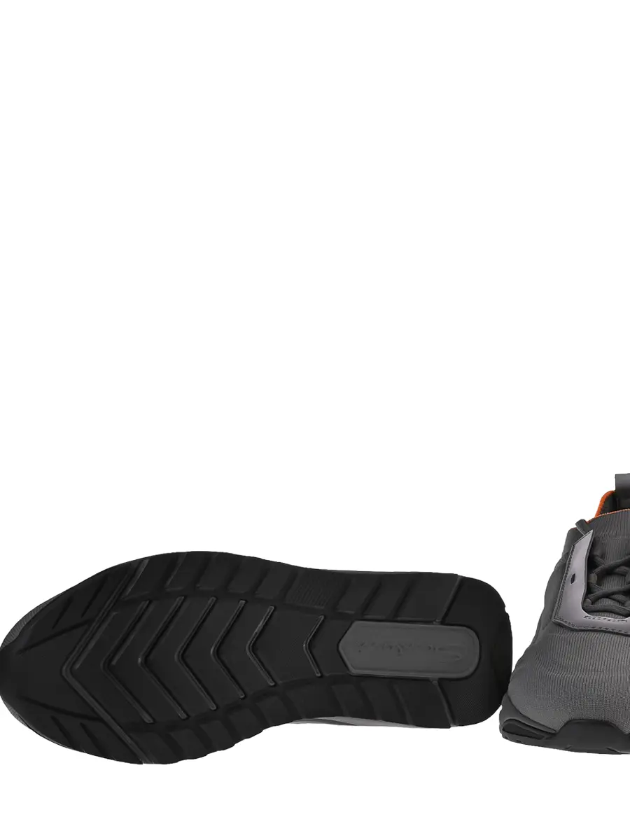 Кроссовки текстильные