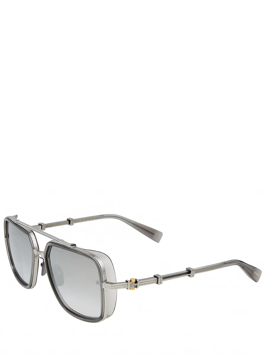 Очки солнцезащитные