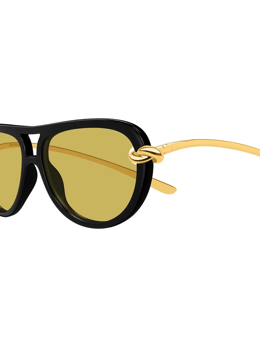 Очки солнцезащитные