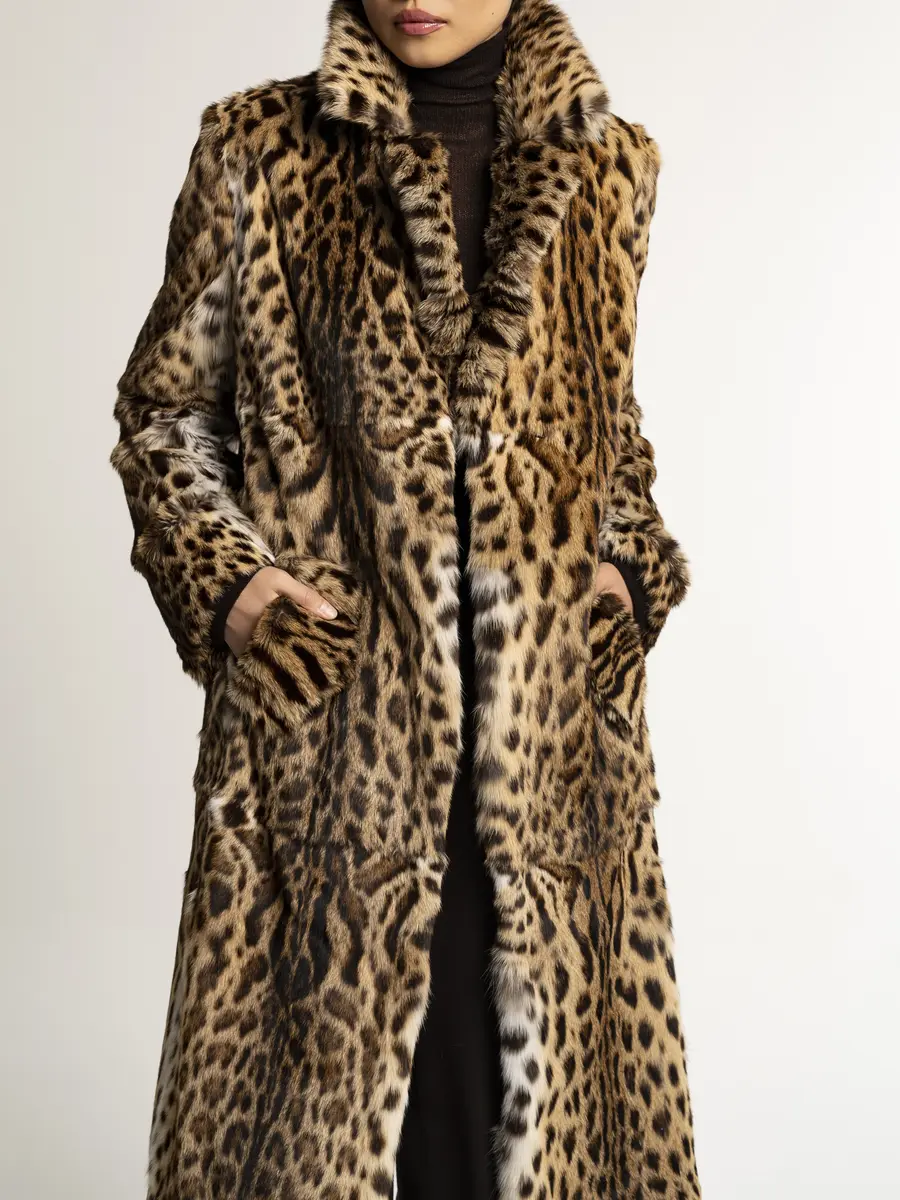 Пальто JAGUAR из меха ягуара