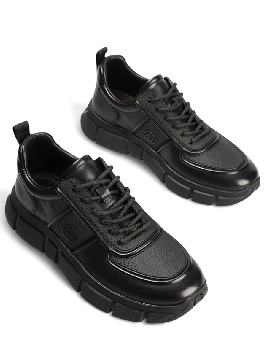 Кроссовки кожаные