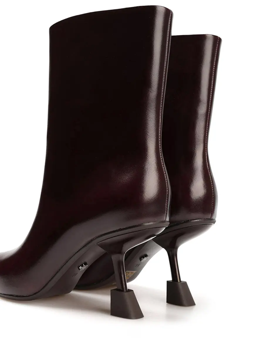 Ботильоны кожаные на байке