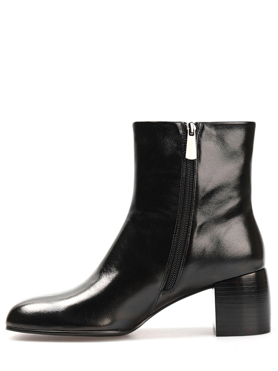 Ботильоны кожаные на байке