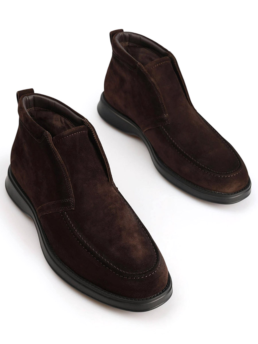 Ботинки из спилка на байке