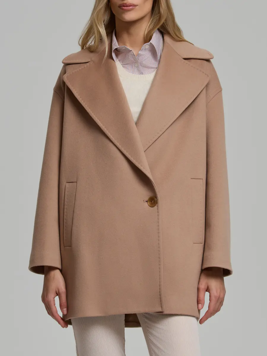 Пальто шерстяное