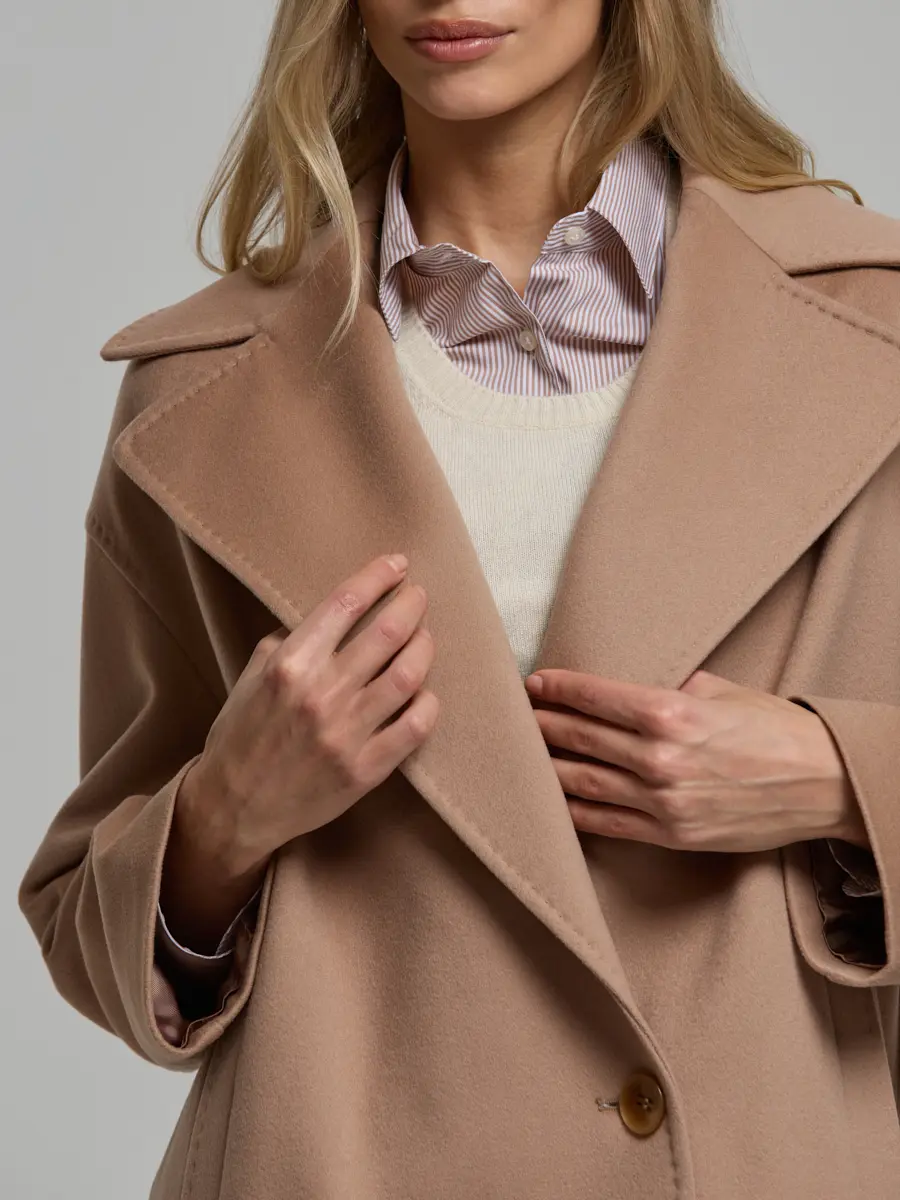 Пальто шерстяное