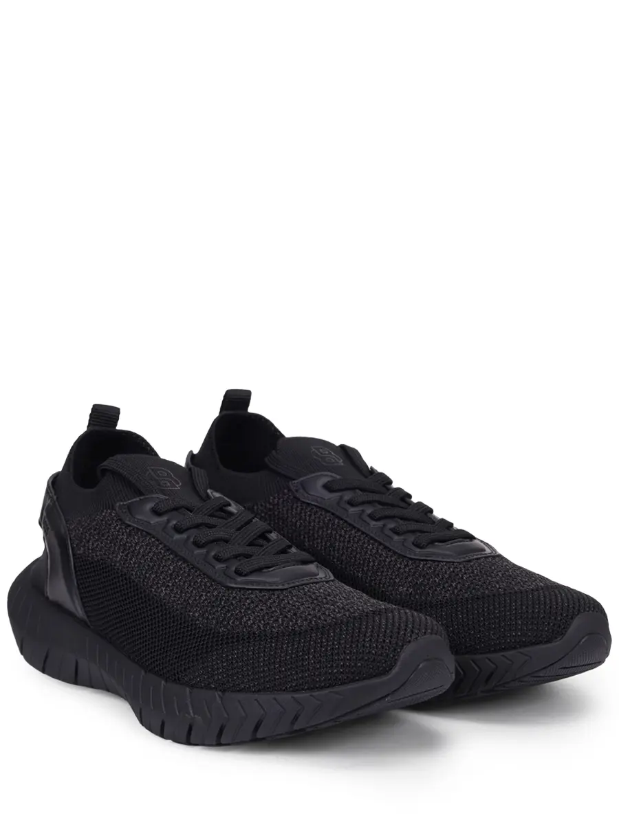 Кроссовки текстильные