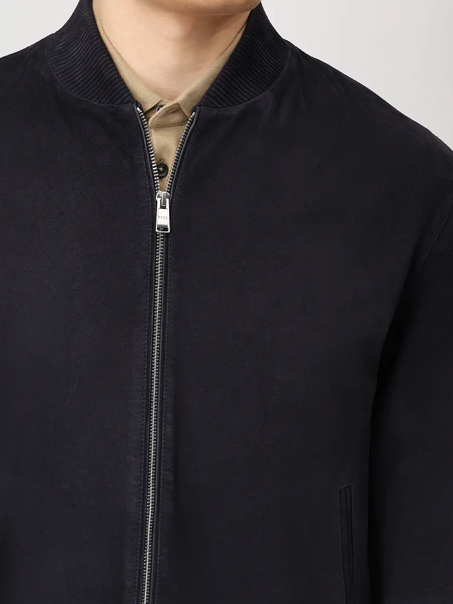 Бомбер замшевый