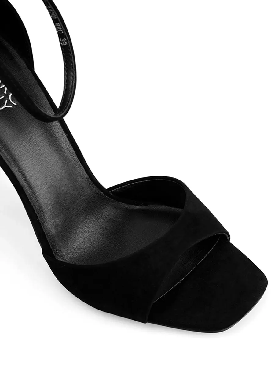 Босоножки замшевые