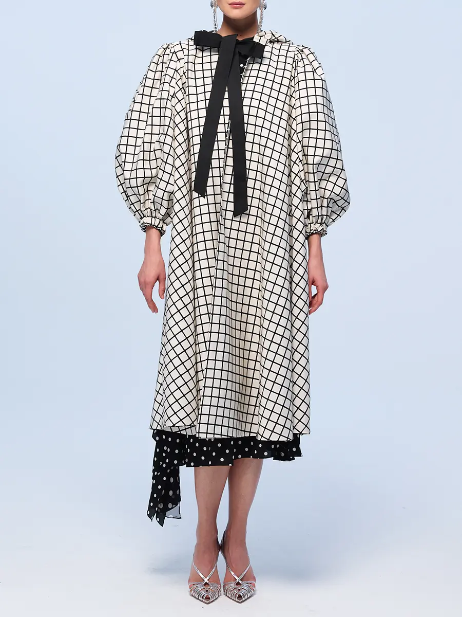 Кейп с бантом и капюшоном