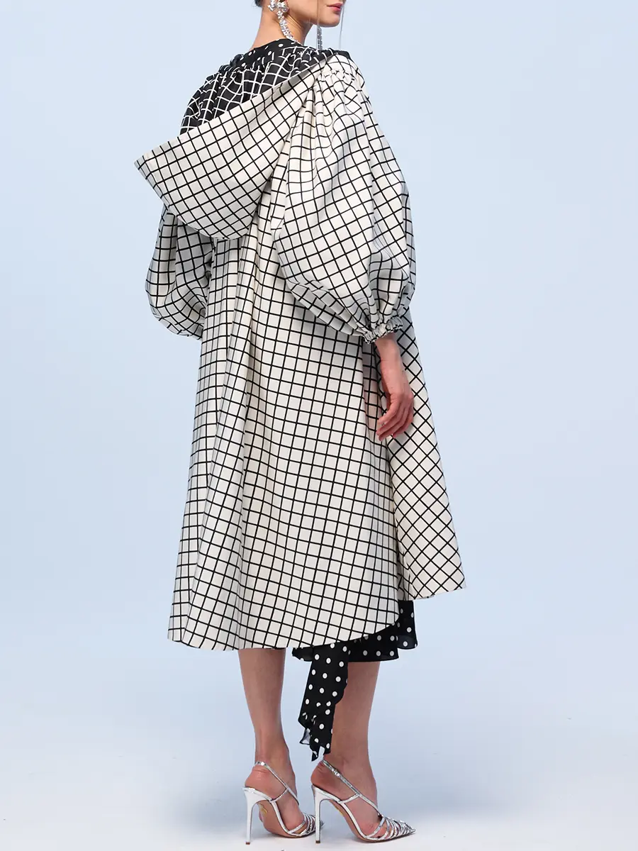 Кейп с бантом и капюшоном