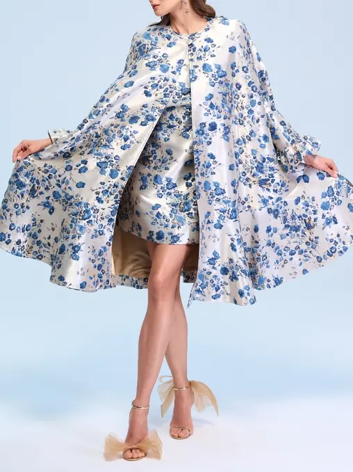 Кейп из мерцающего жаккарда THE NAMES