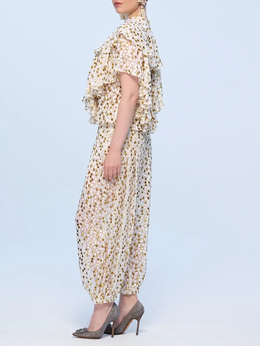 Костюм в горох