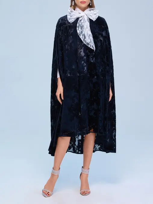 Кейп и бриджи из панбархата THE NAMES