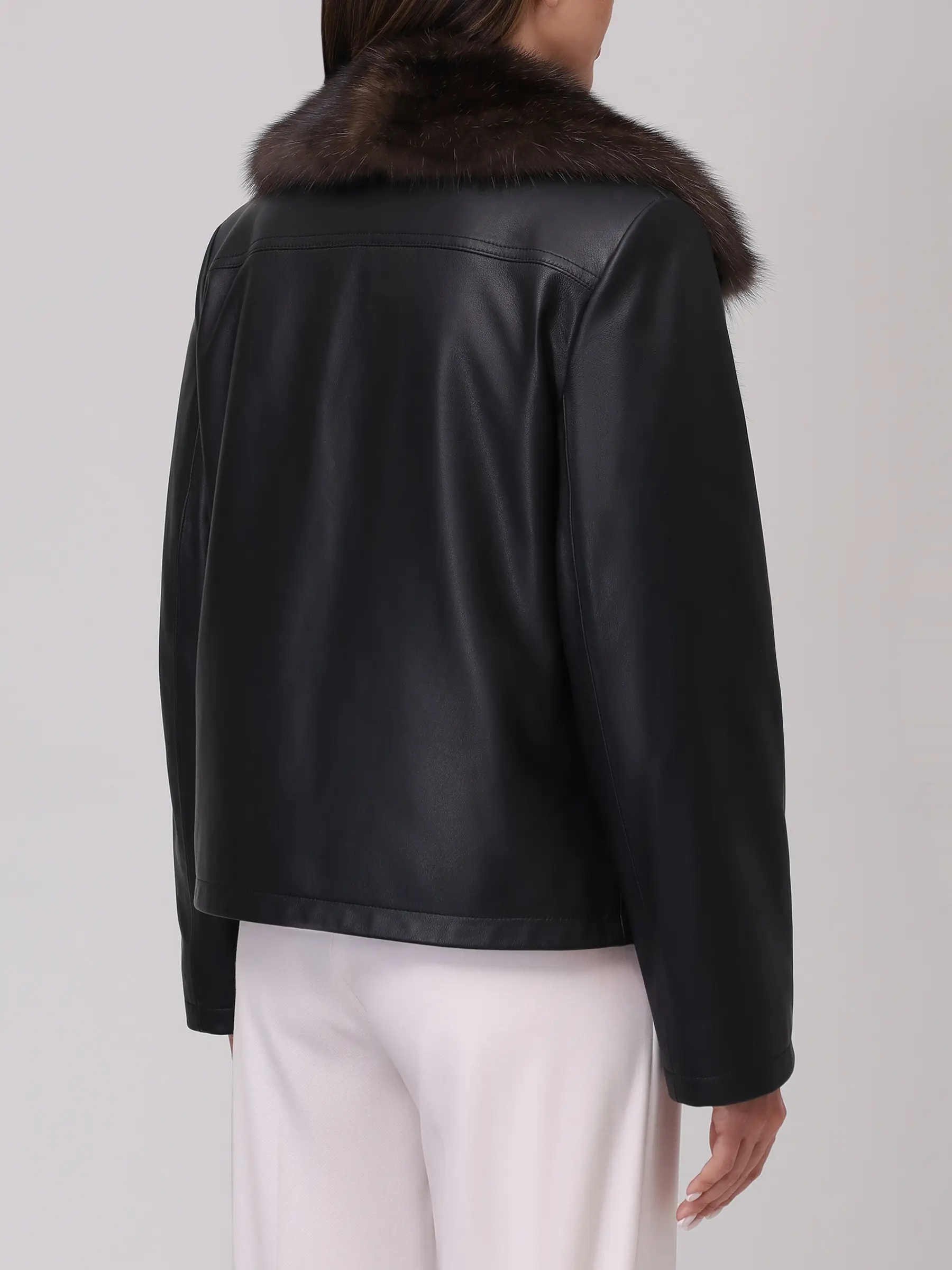 Куртка кожаная с мехом соболя