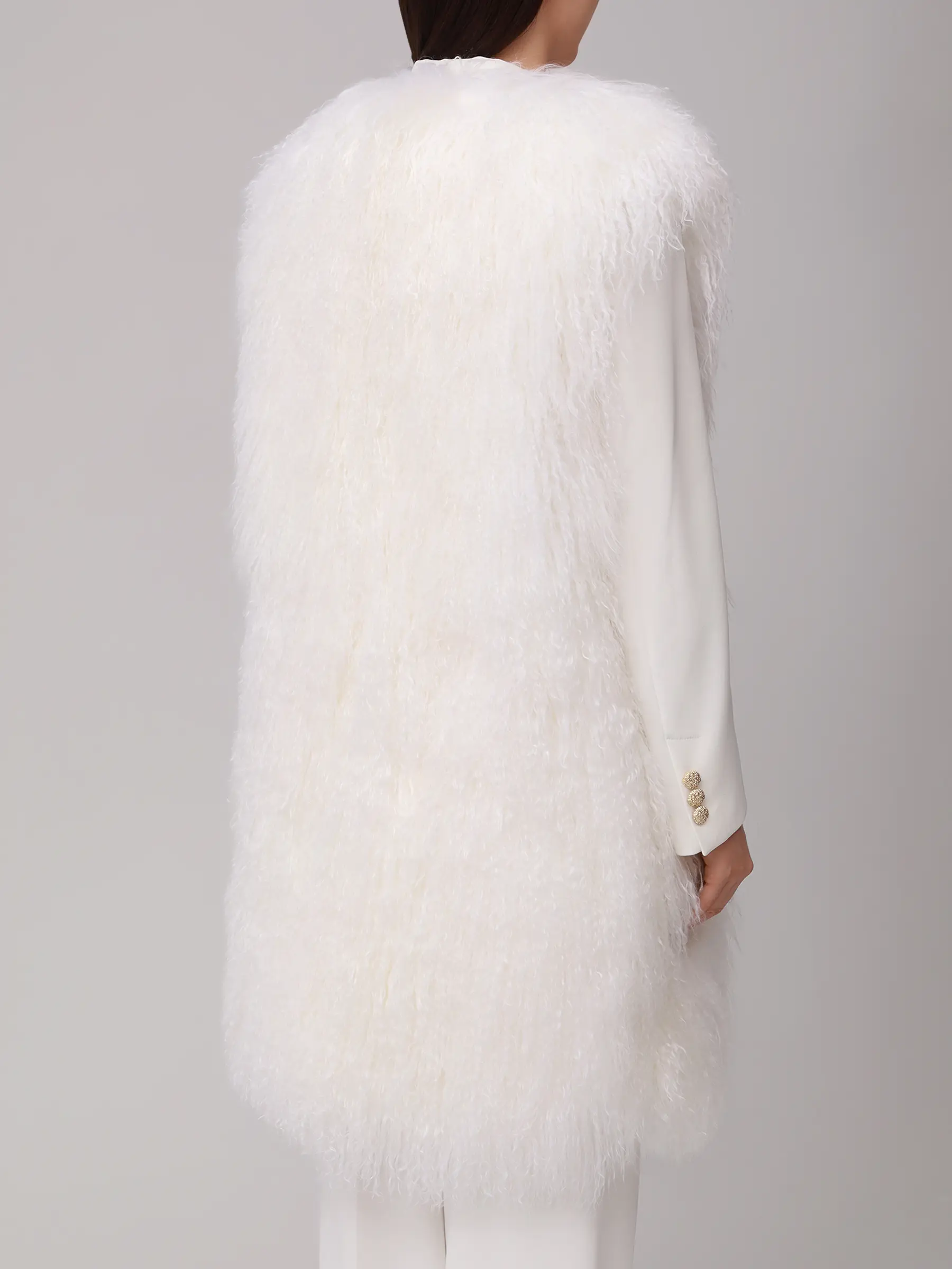 Жилет из меха ламы