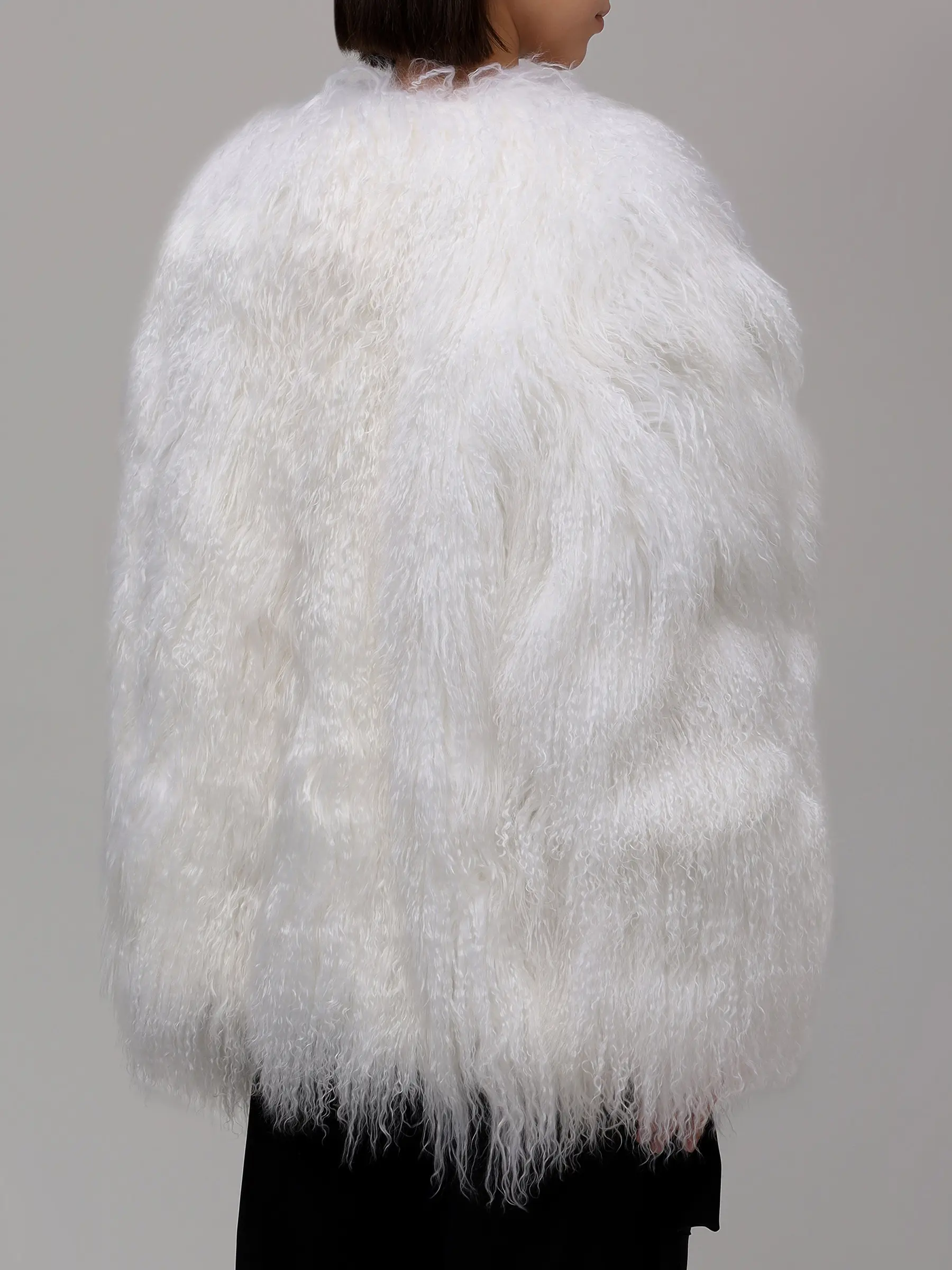 Шуба из меха ламы