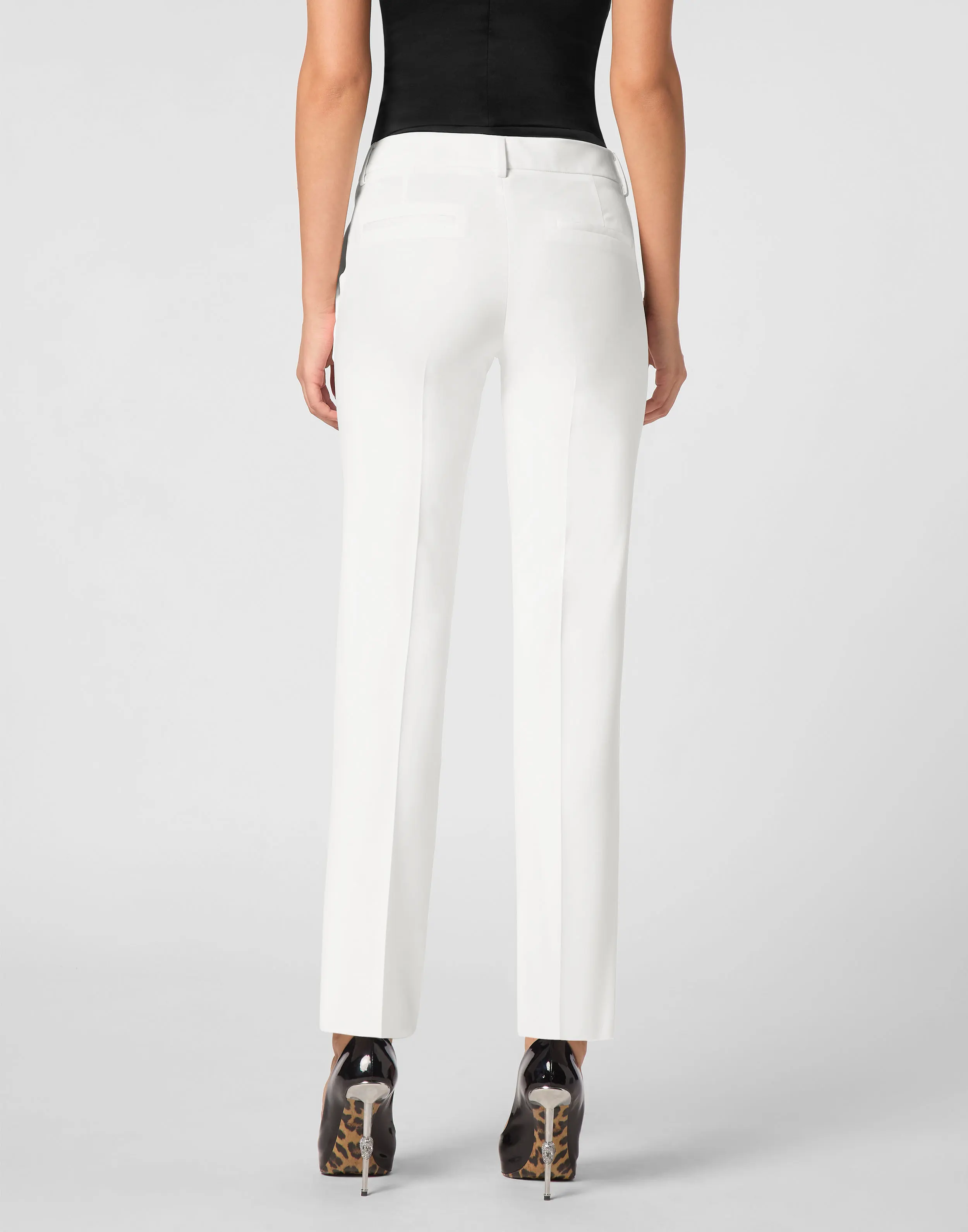 Брюки однотонные