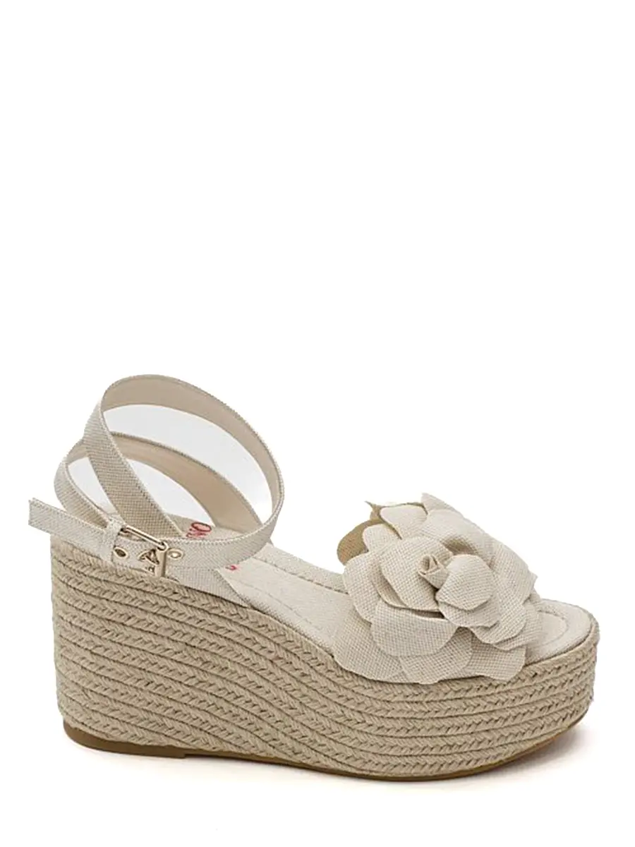 Босоножки из хлепка и льна