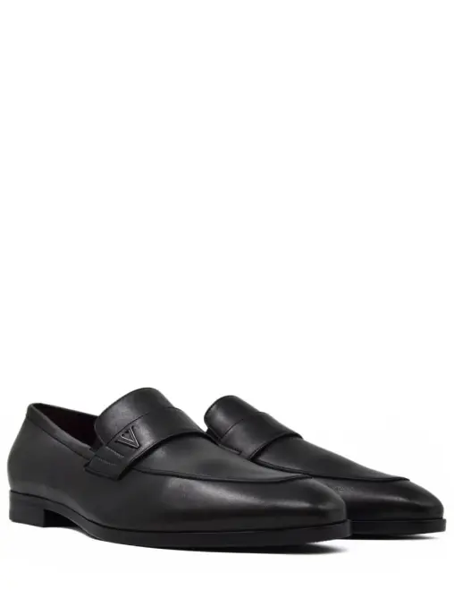 Лоферы кожаные VALENTINO