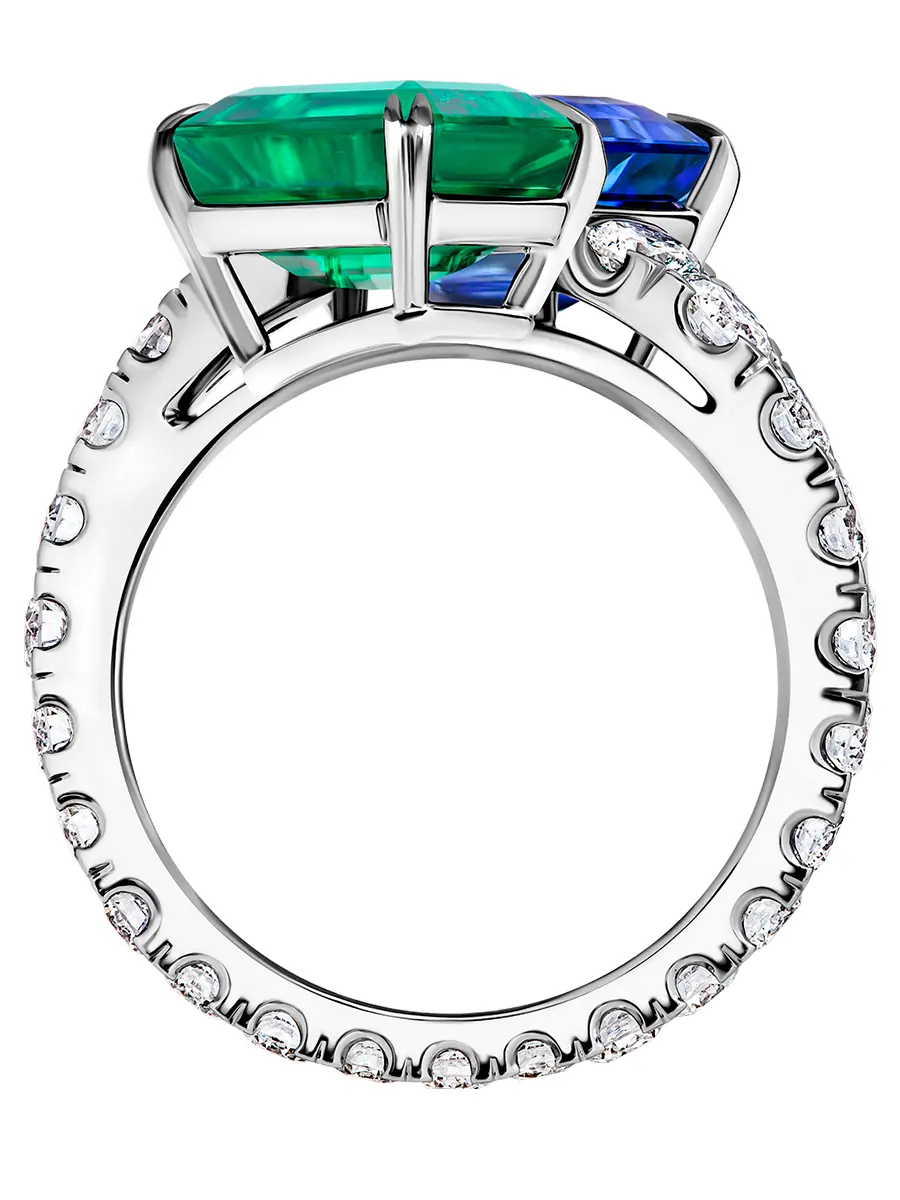 Кольцо из белого золота с сапфиром, изумрудом и бриллиантами