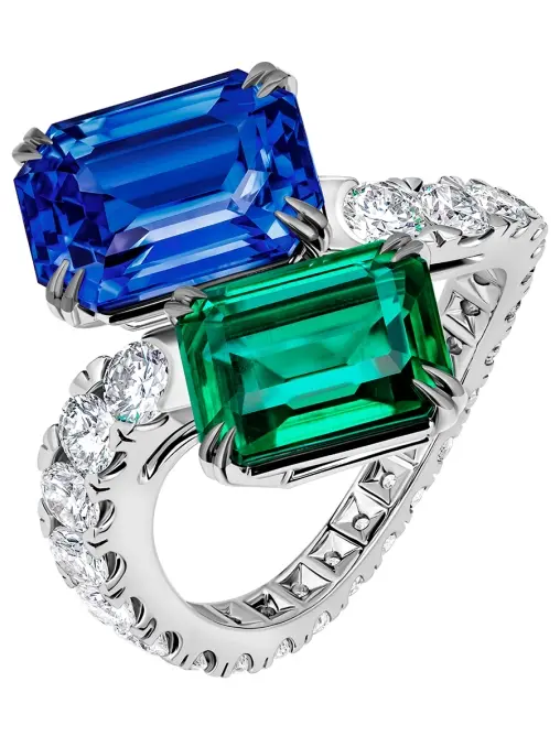 Кольцо из белого золота с сапфиром, изумрудом и бриллиантами CHAMOVSKIKH JEWELLERY HOUSE