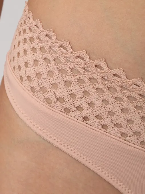 Трусы-стринг однотонные WOLFORD