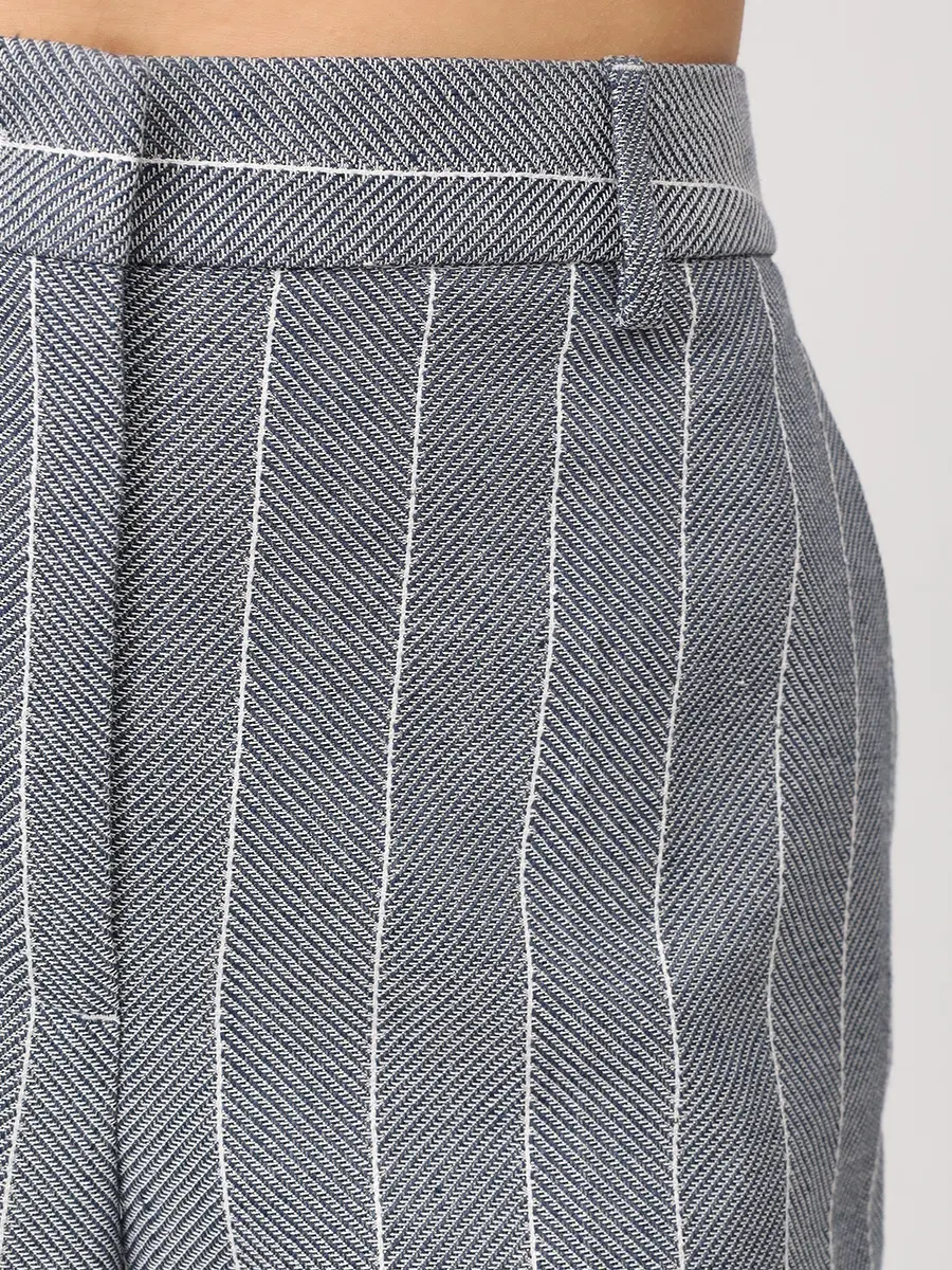 Брюки из хлопка и льна