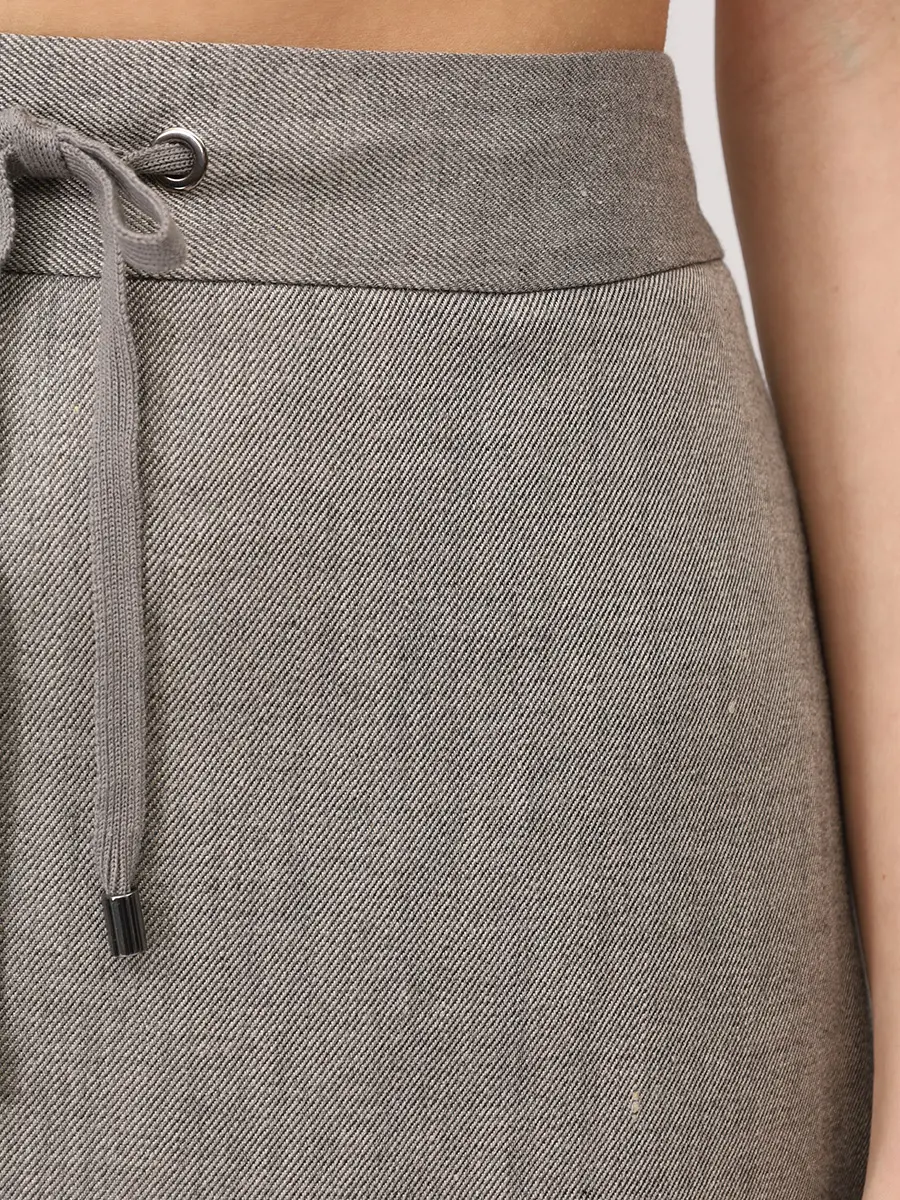 Юбка изо льна и вискозы