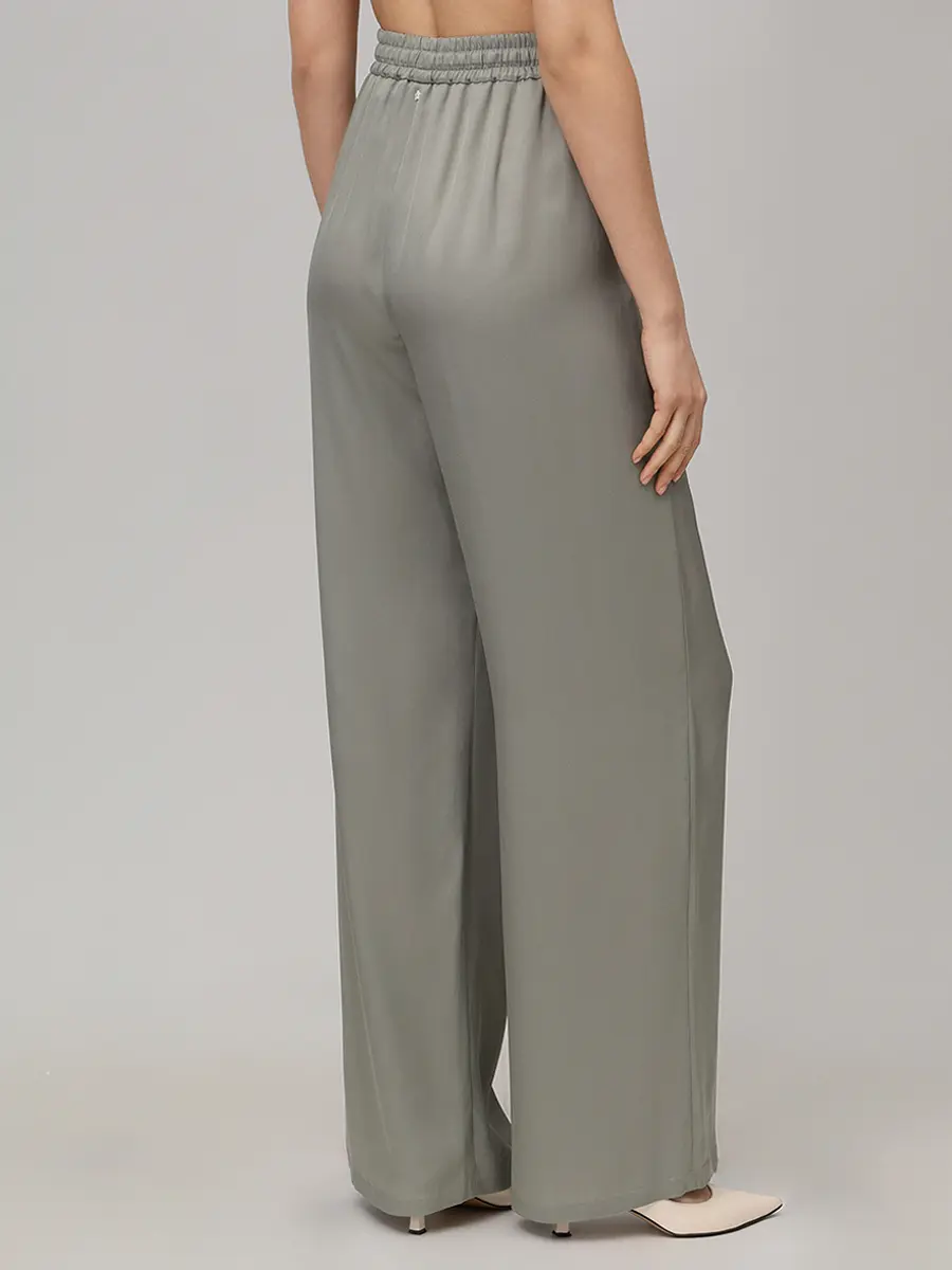 Брюки атласные