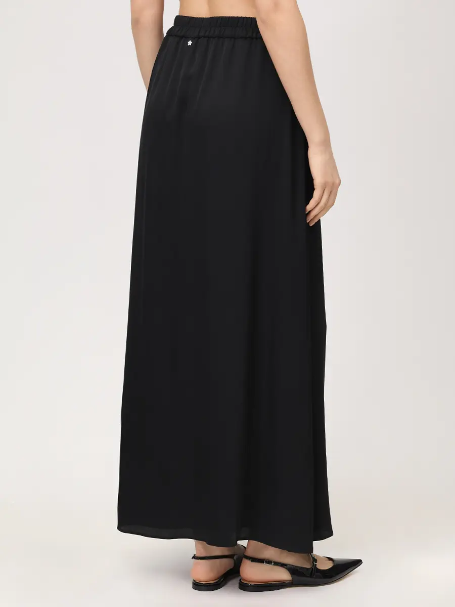 Юбка однотонная