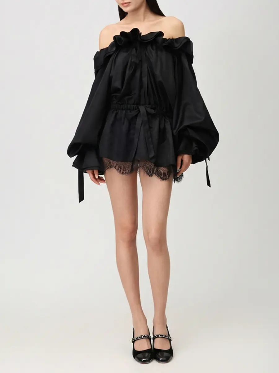 Платье-блуза с кружевом