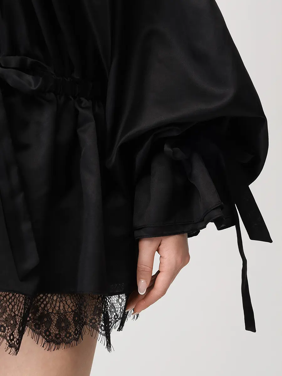 Платье-блуза с кружевом