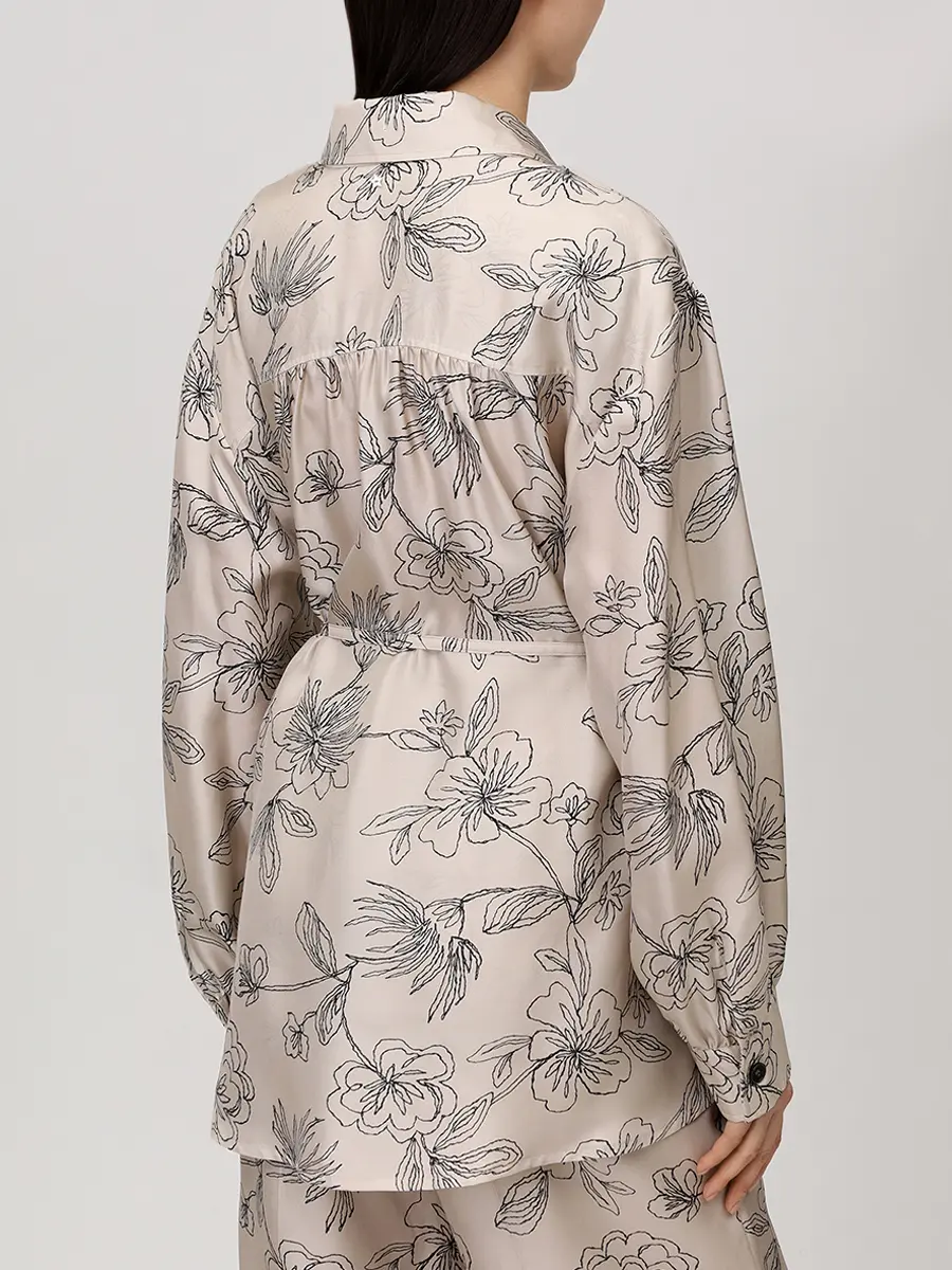 Костюм шелковый