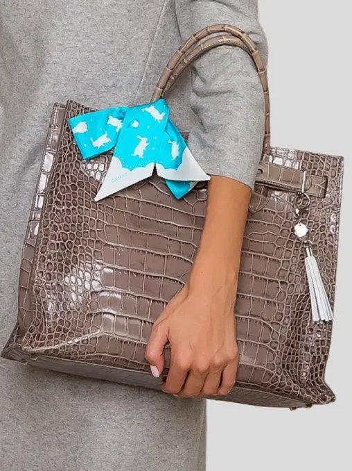 Твилли шелковое Зима и зайцы GAYANA