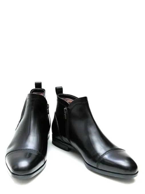 Ботинки кожаные на меху FABI