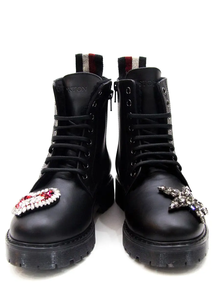 Ботинки кожаные с декором