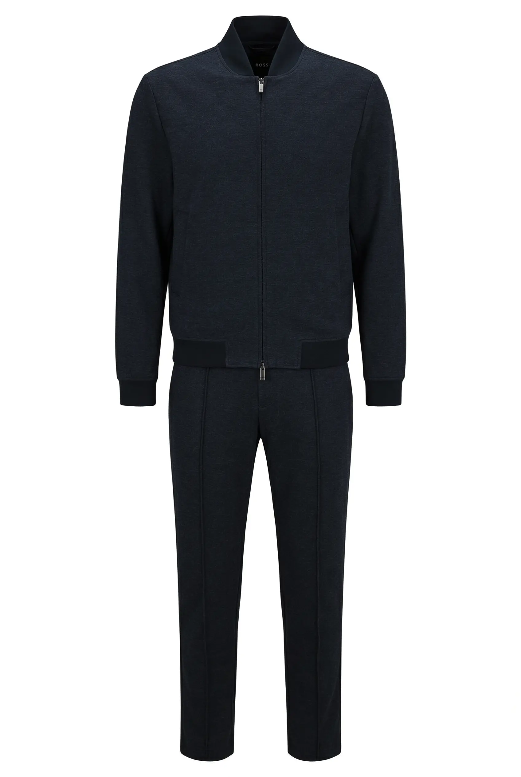 Костюм однотонный