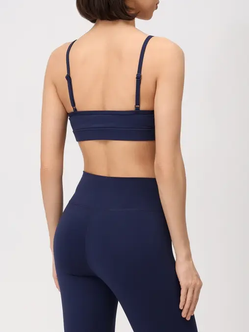 Топ однотонный SPORTY & RICH