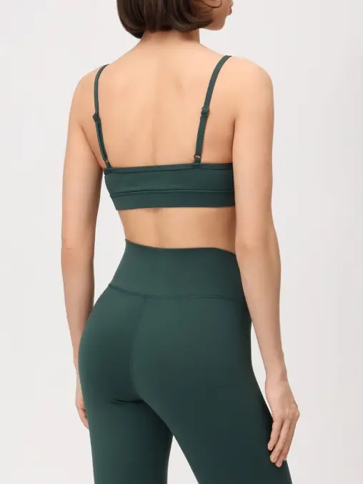 Топ однотонный SPORTY & RICH