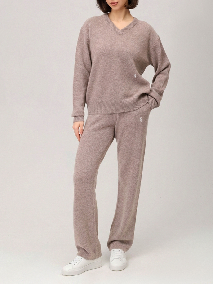 Костюм из кашемира и шерсти