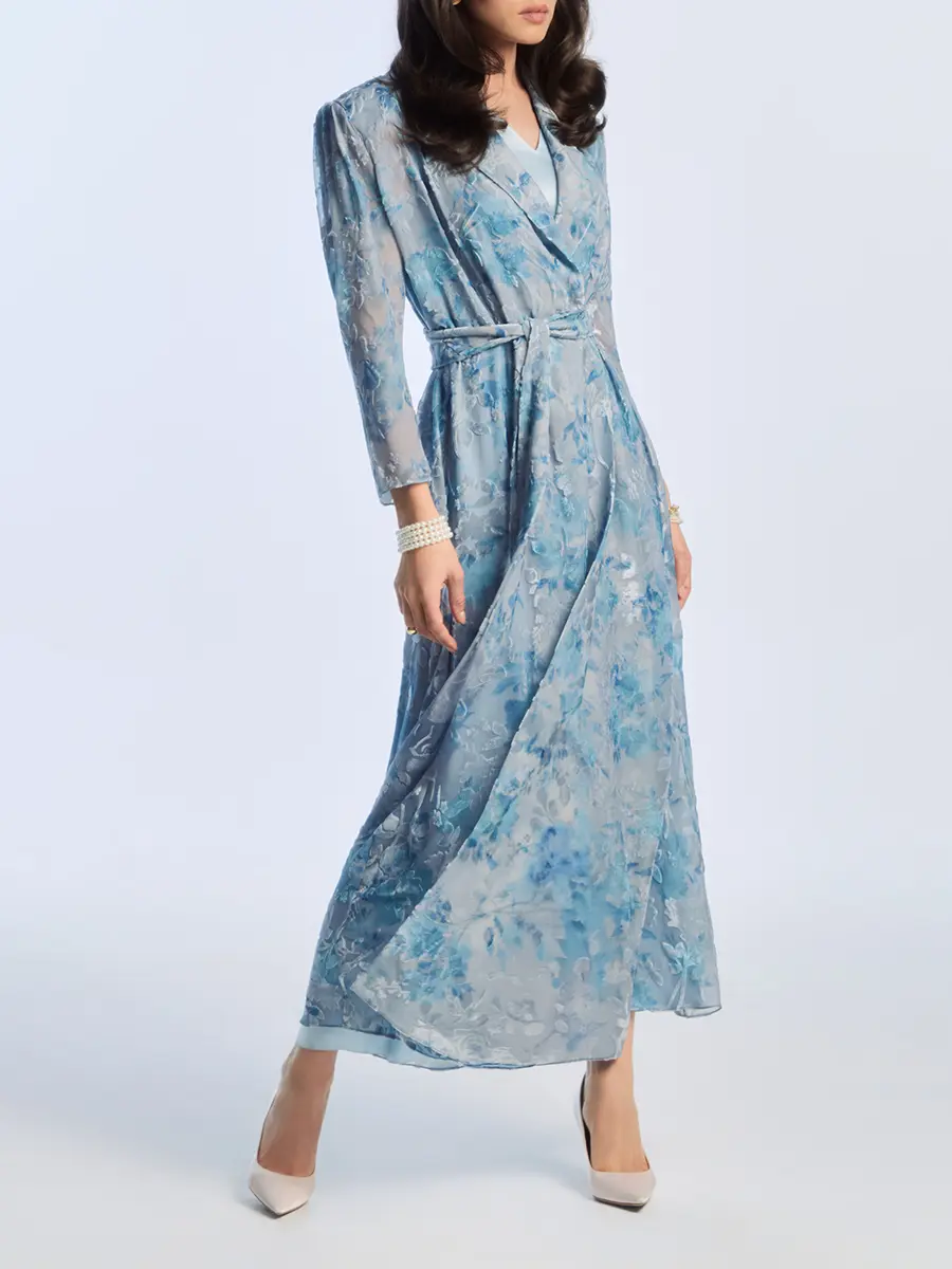 Платье шелковое