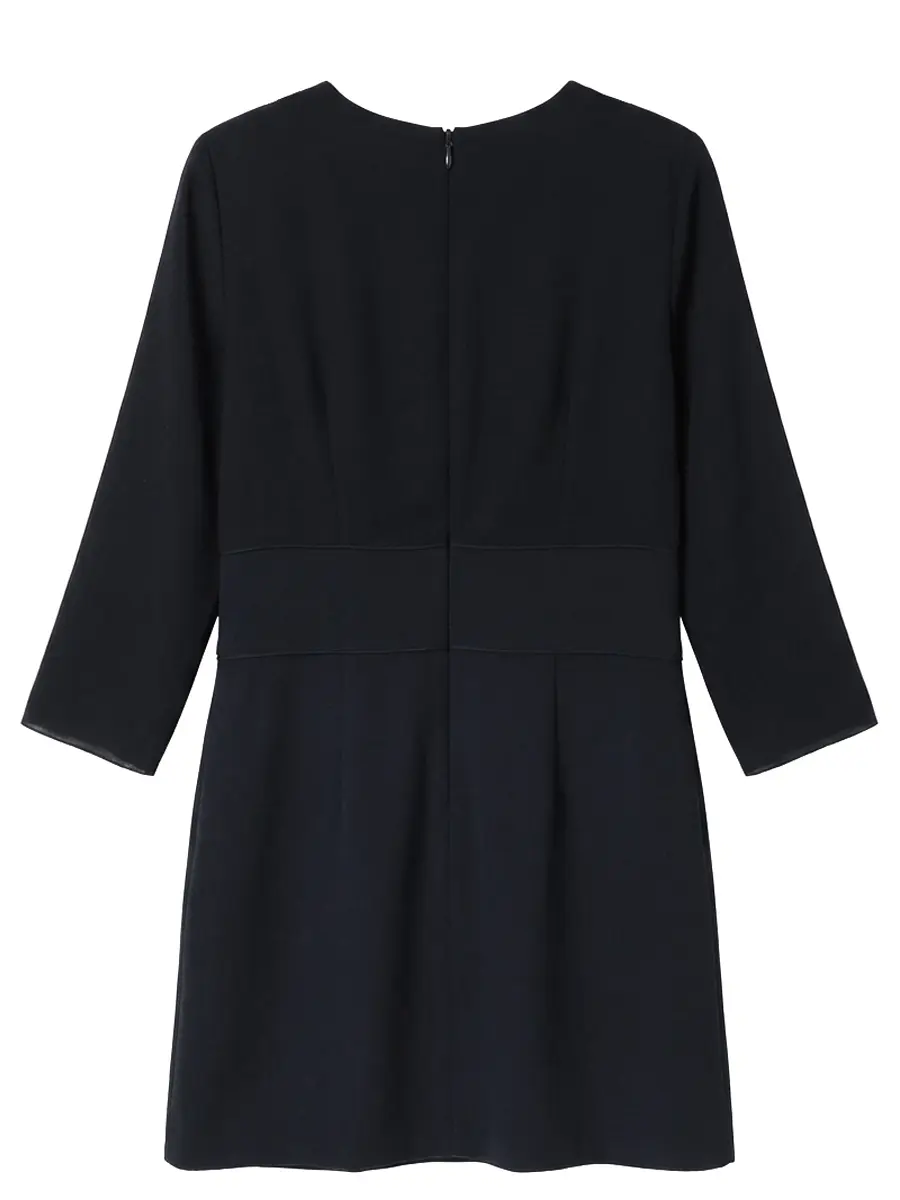 Платье с кружевом