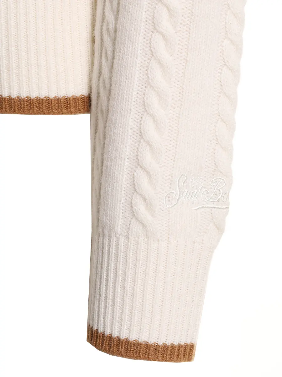 Поло из шерсти