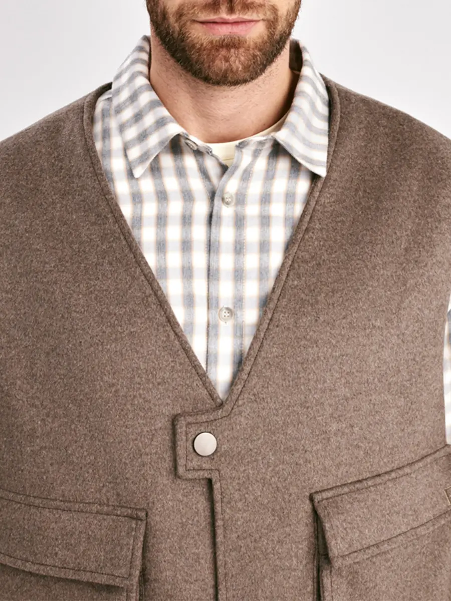 Жилет шерстяной