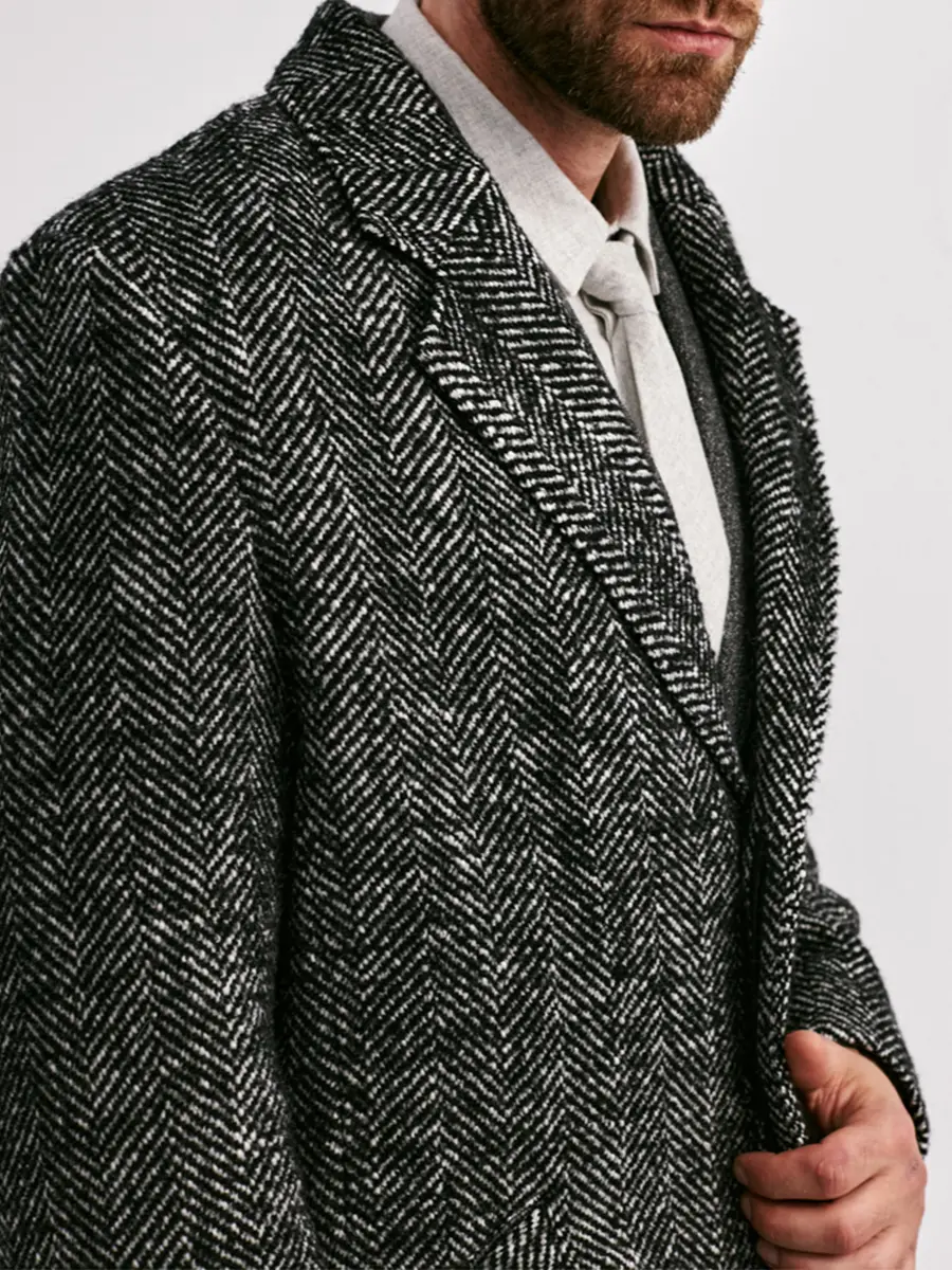 Пальто шерстяное